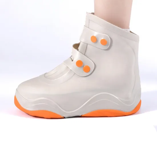 Prese di fabbrica Copriscarpe usa e getta Copriscarpe impermeabili in tessuto non tessuto Antipolvere PP CPE PE Copriscarpe Copriscarpe per stivali